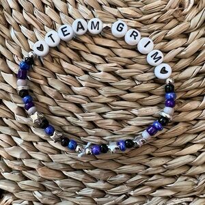 Lightlark Series Team Grim Beaded Bracelet - Blue and Black